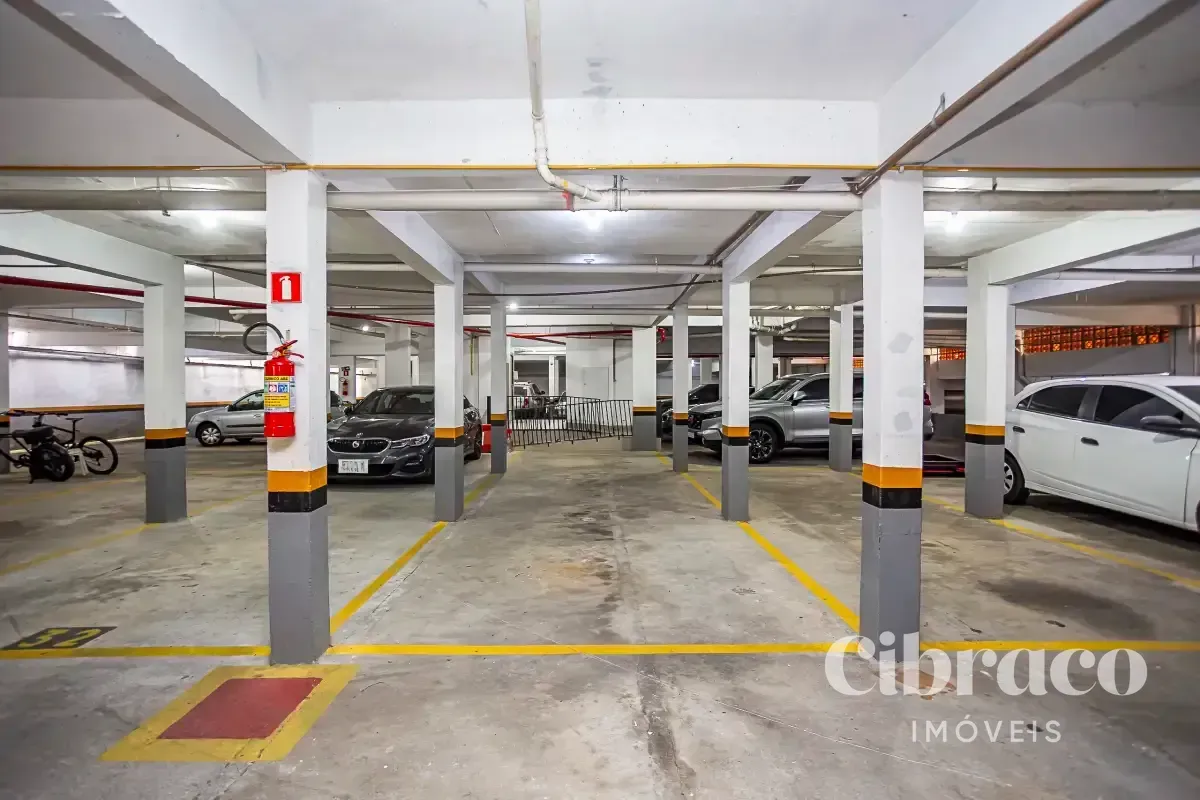 147 m² apartment with 3 bedrooms, 1 en-suite, 2 parking — photo 30