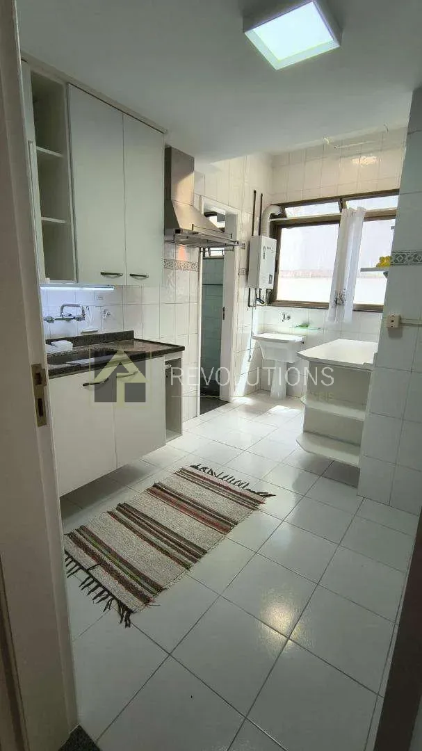 3-bedroom apartment, 1 with its own bathroom, 90 m² — photo 9
