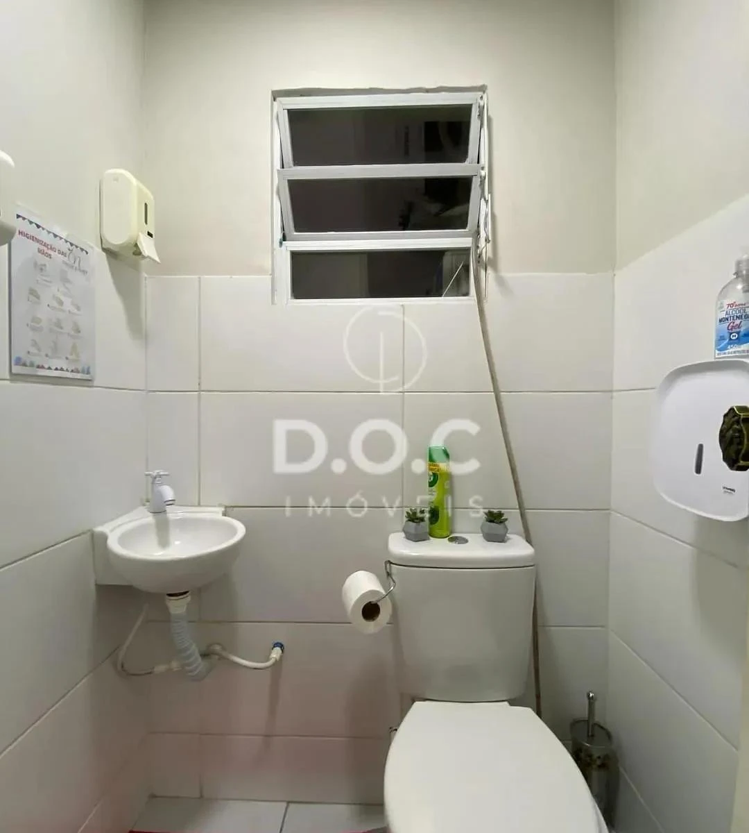 House with 508 m², 1 bedroom and 7 bathrooms — photo 22