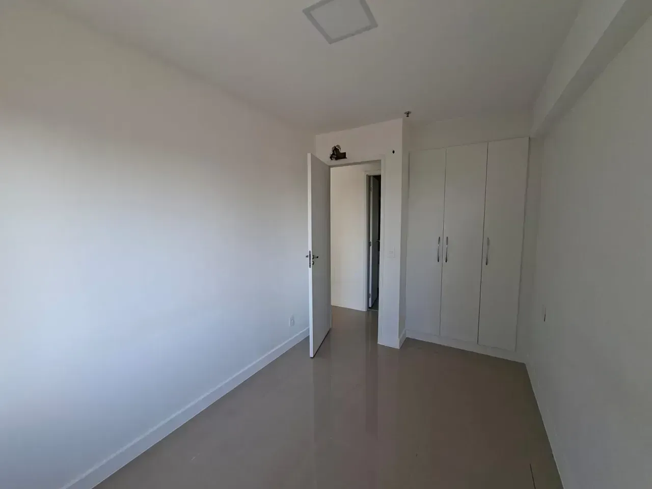 Apartamento sem mobília com 2 quartos e 2 banheiros — photo 9