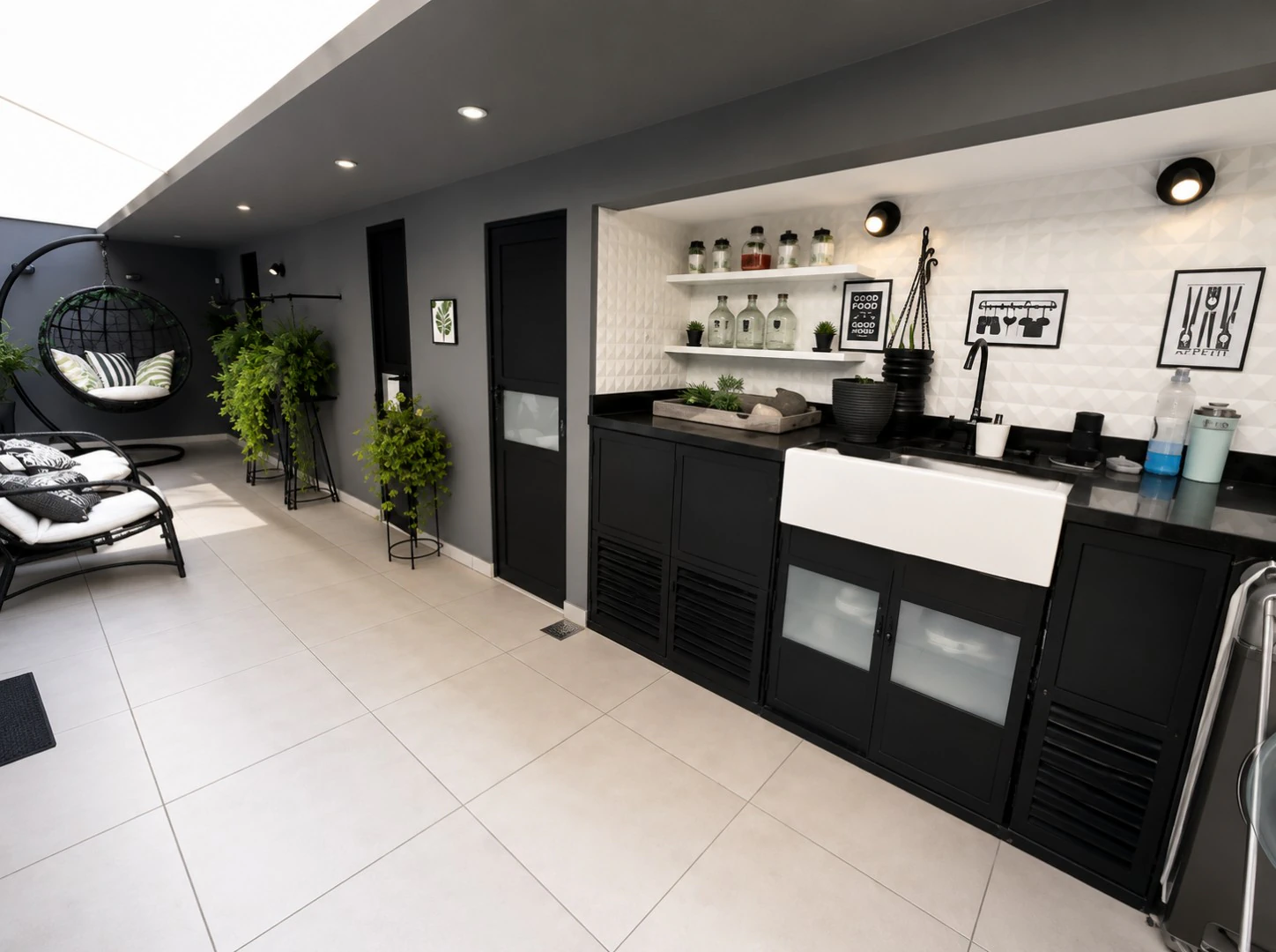 Casa mobiliada com 6 suítes e jardim privativo — photo 21