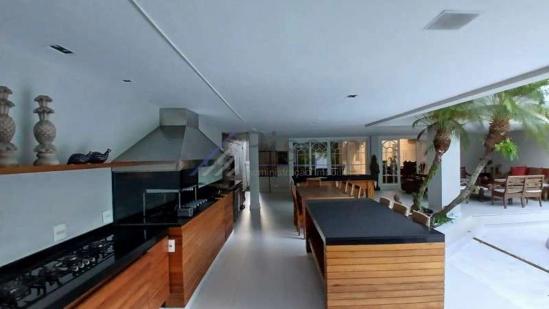 Casa sem mobília 980 m² com 5 suítes e 8 banheiros — photo 18