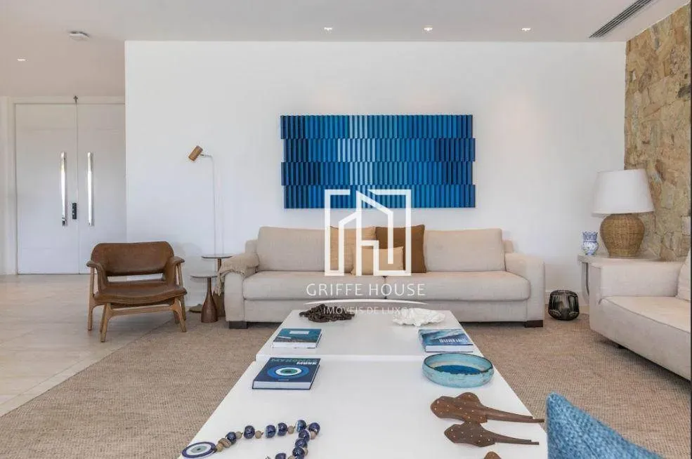 Apartment with 5 bedrooms and open-plan kitchen — photo 15