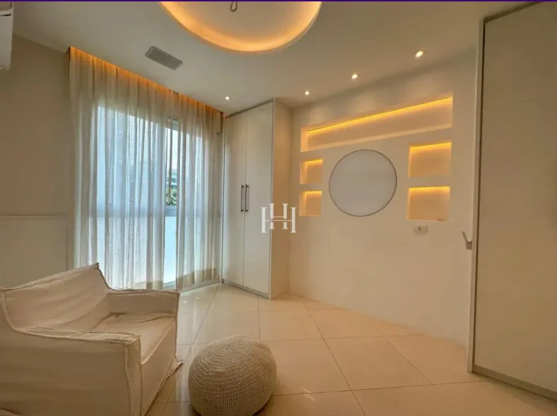 Apartamento mobiliado com 4 quartos e 291 m² — photo 10