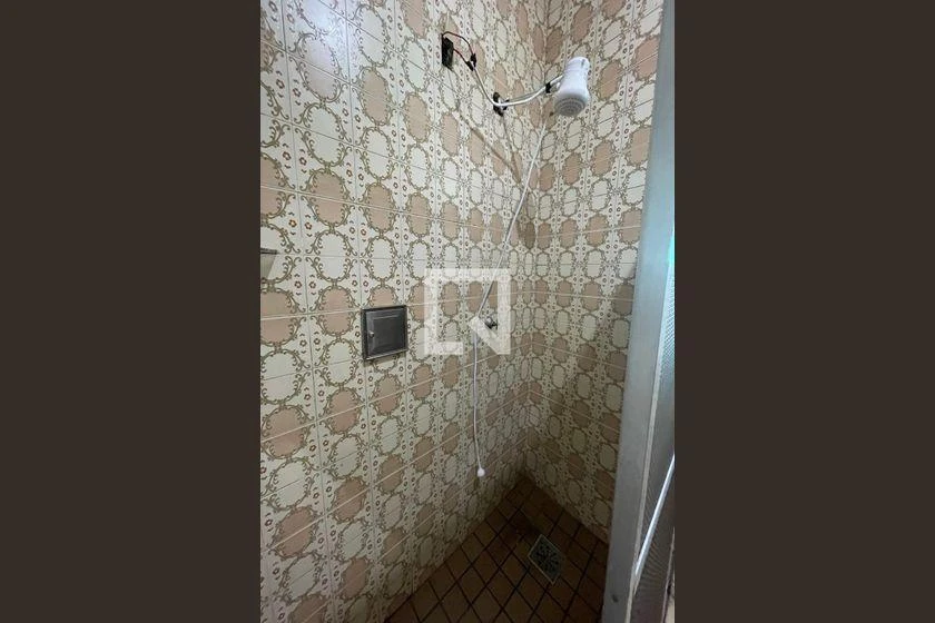 Casa para alugar com 4 quartos, varanda e quintal — photo 74