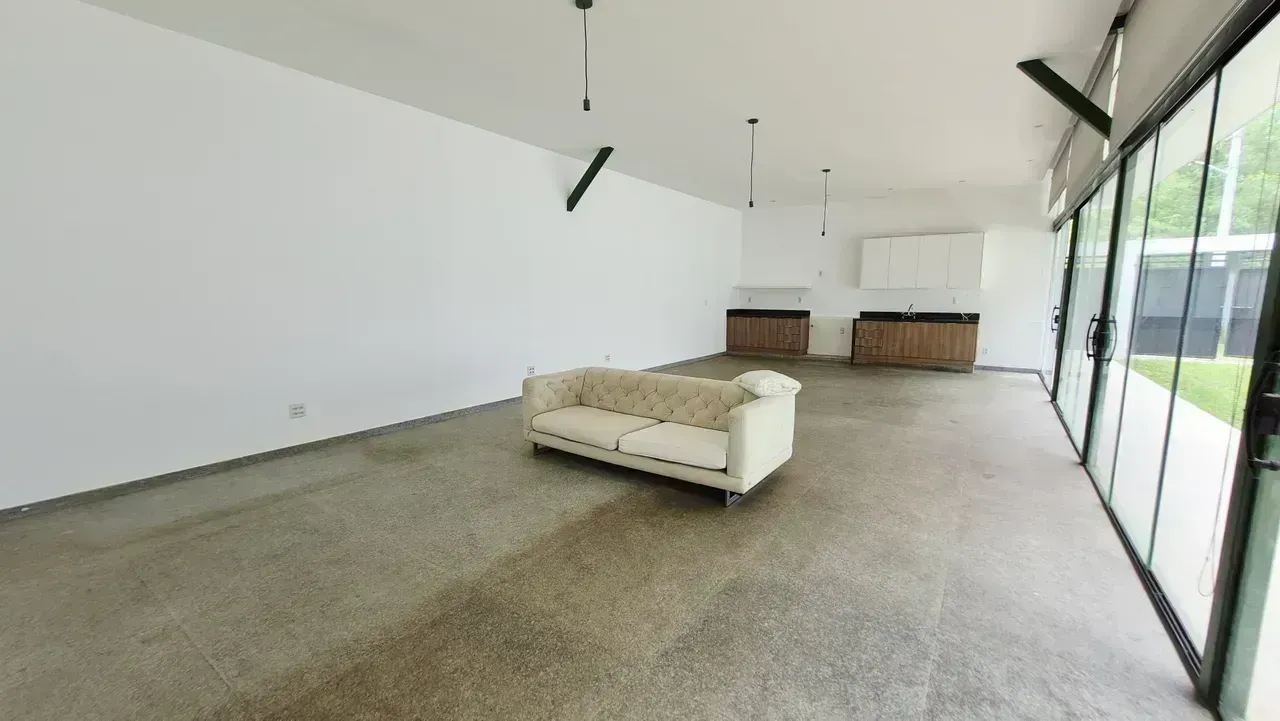 Unfurnished house with open-plan kitchen and 2 bedrooms — photo 14