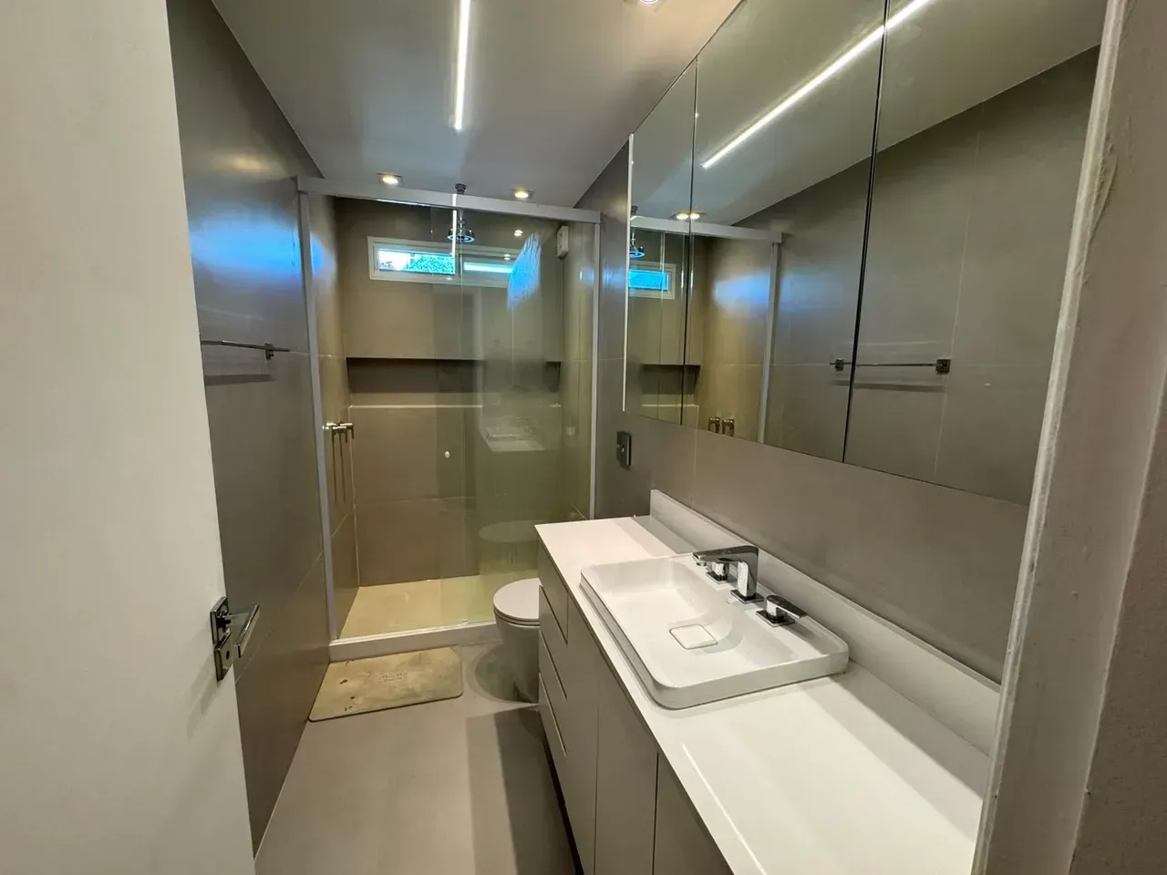 Furnished 82 m² apartment with 2 bedrooms and 2 bathrooms — photo 10
