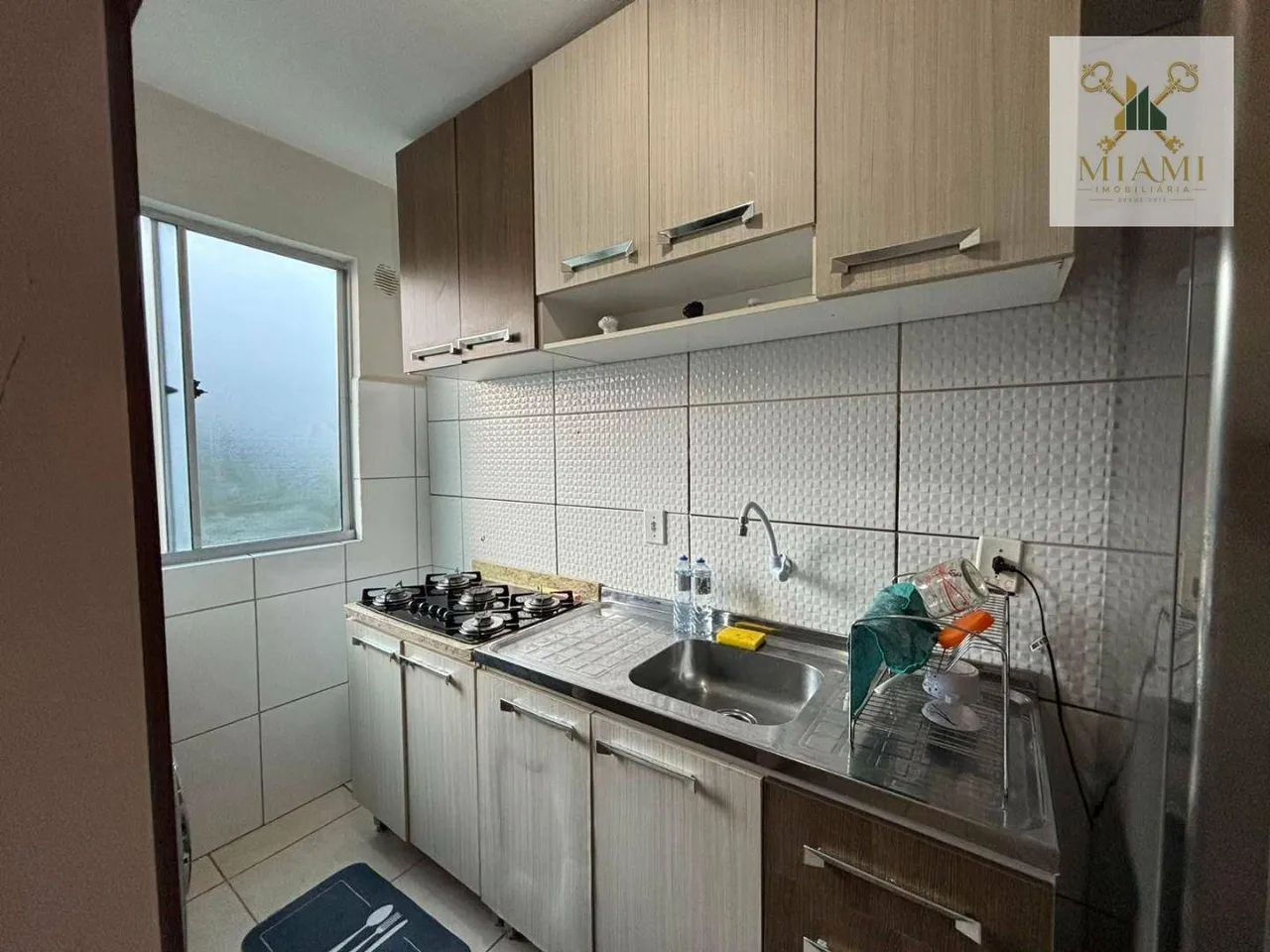 2-bedroom rental apartment with open-plan kitchen and parking — photo 8