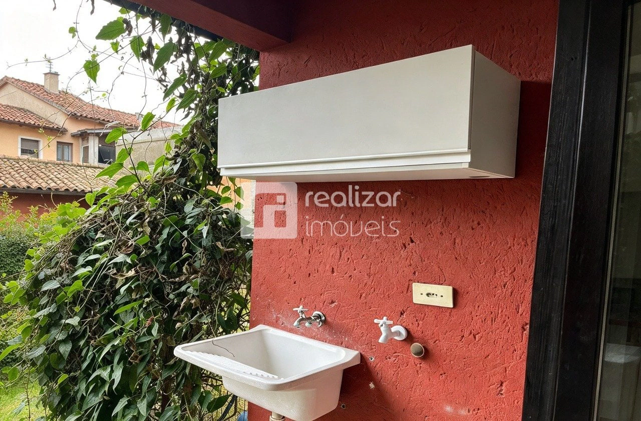 Casa de 120 m² con jardín y parrilla privada — photo 4