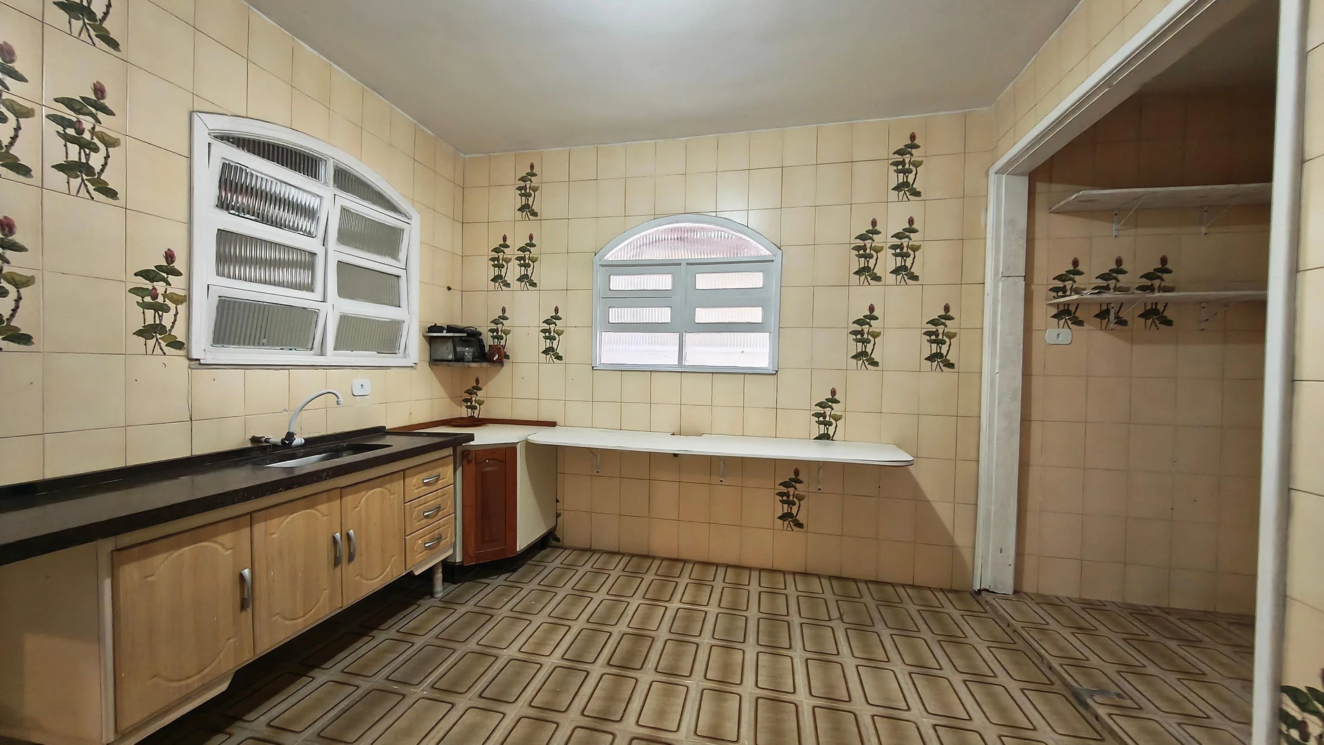 House, 250 m², with a bathtub — photo 21