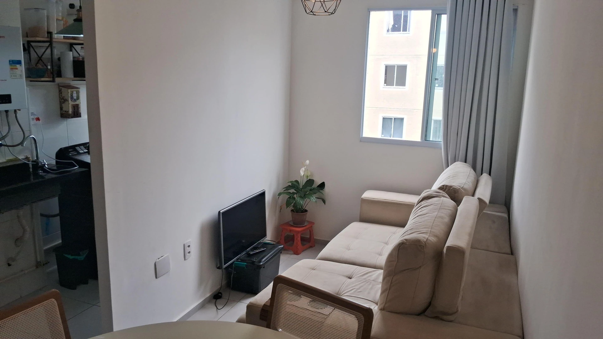 2-bedroom apartment in a building with a pool — photo 22