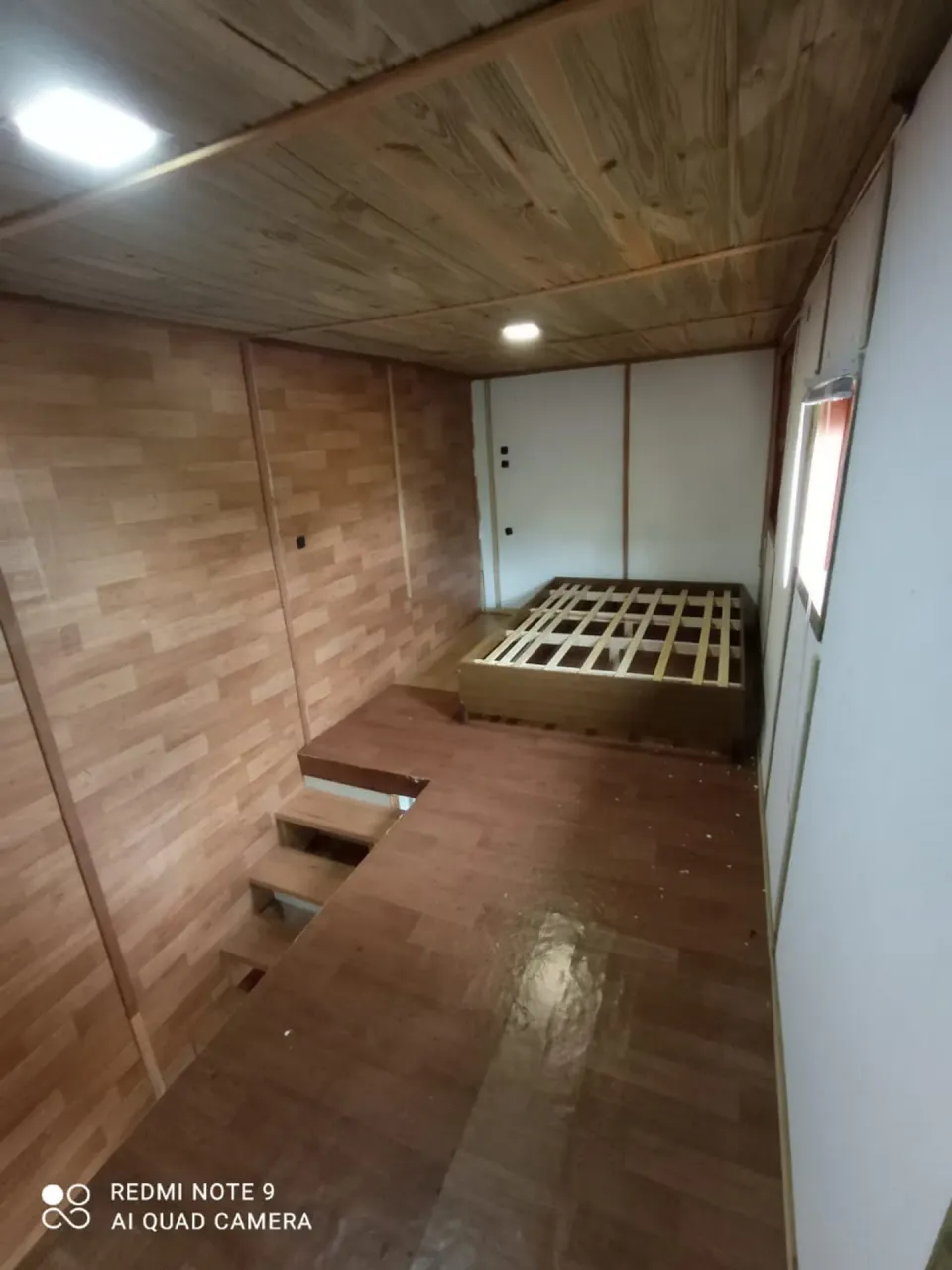 Kitnet sem vaga, cozinha compacta com fogão a gás — photo 4