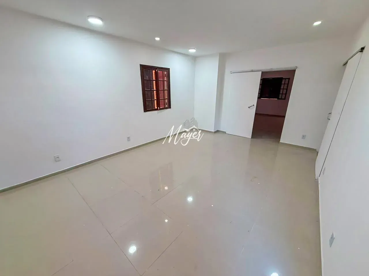 Casa com 2 quartos, 2 banheiros e 89 m² — photo 4
