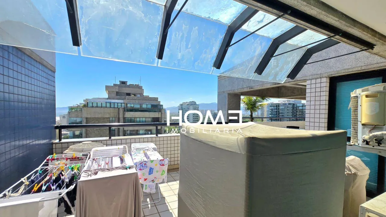 Apartamento mobiliado com 4 quartos e 5 banheiros — photo 12