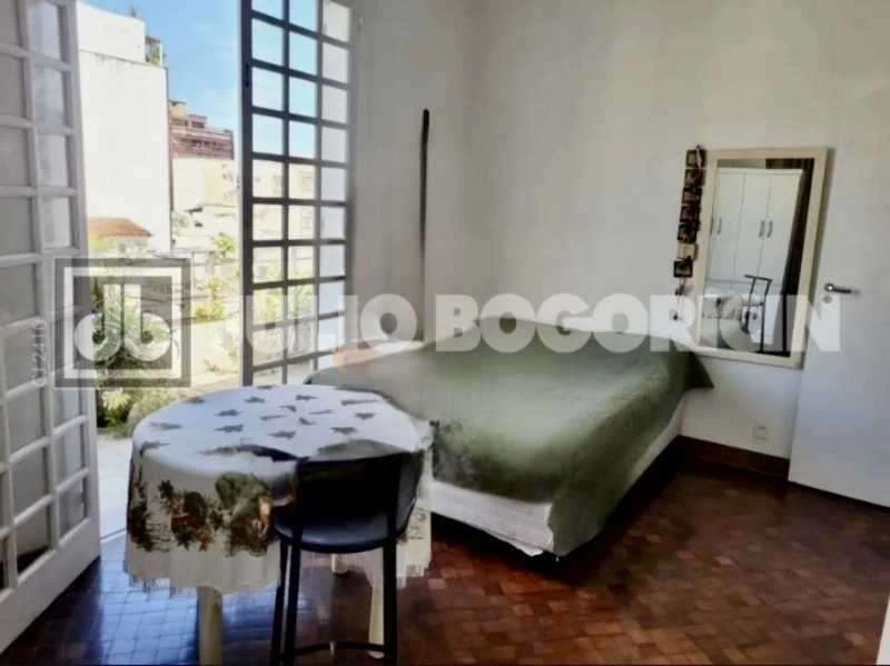 Cobertura com 5 quartos e terraço — photo 19