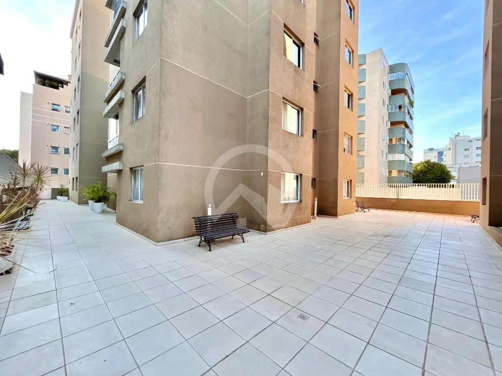 Квартира 67 м² з балконом із грилем та заскленим балконом — photo 23