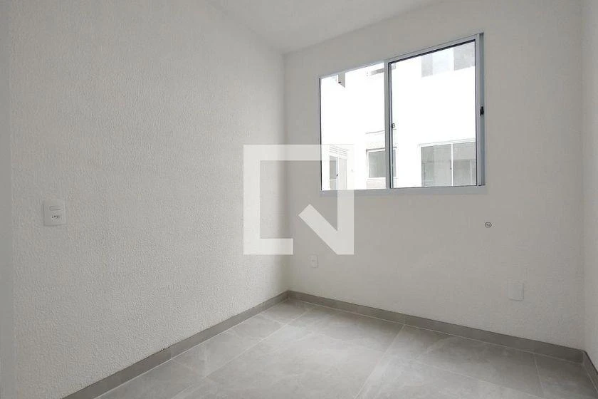 Unfurnished 2-bedroom apartment with 41 m² and parking — photo 36