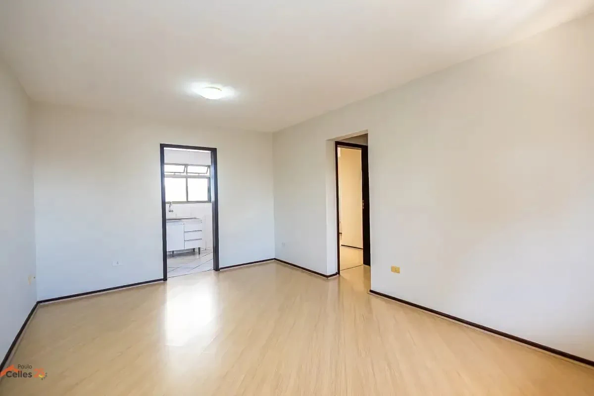 Unfurnished 2-bedroom apartment with 81 m² — photo 4