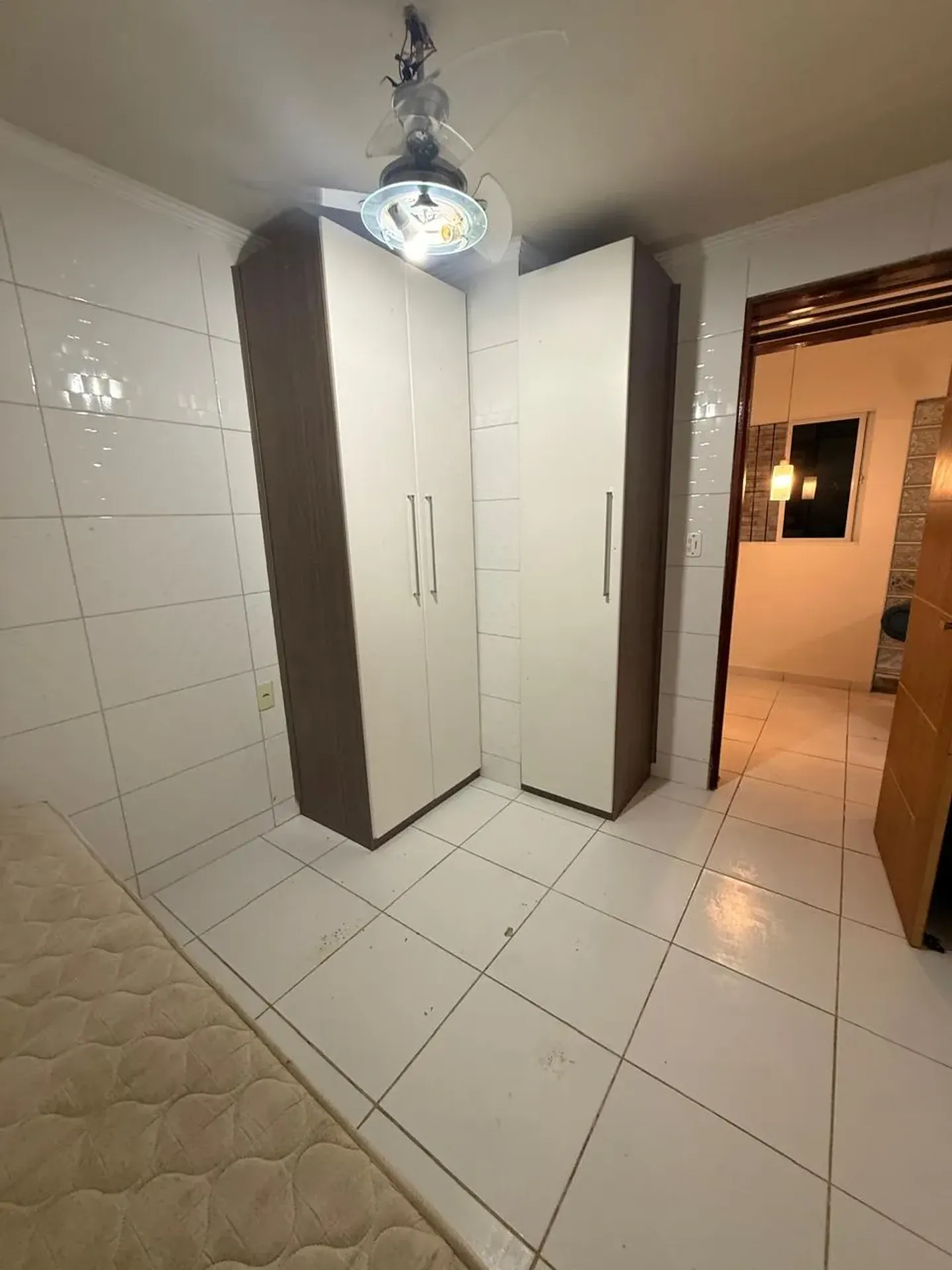 Балкон с грилем и 3 спальни: квартира 100 м² — photo 5