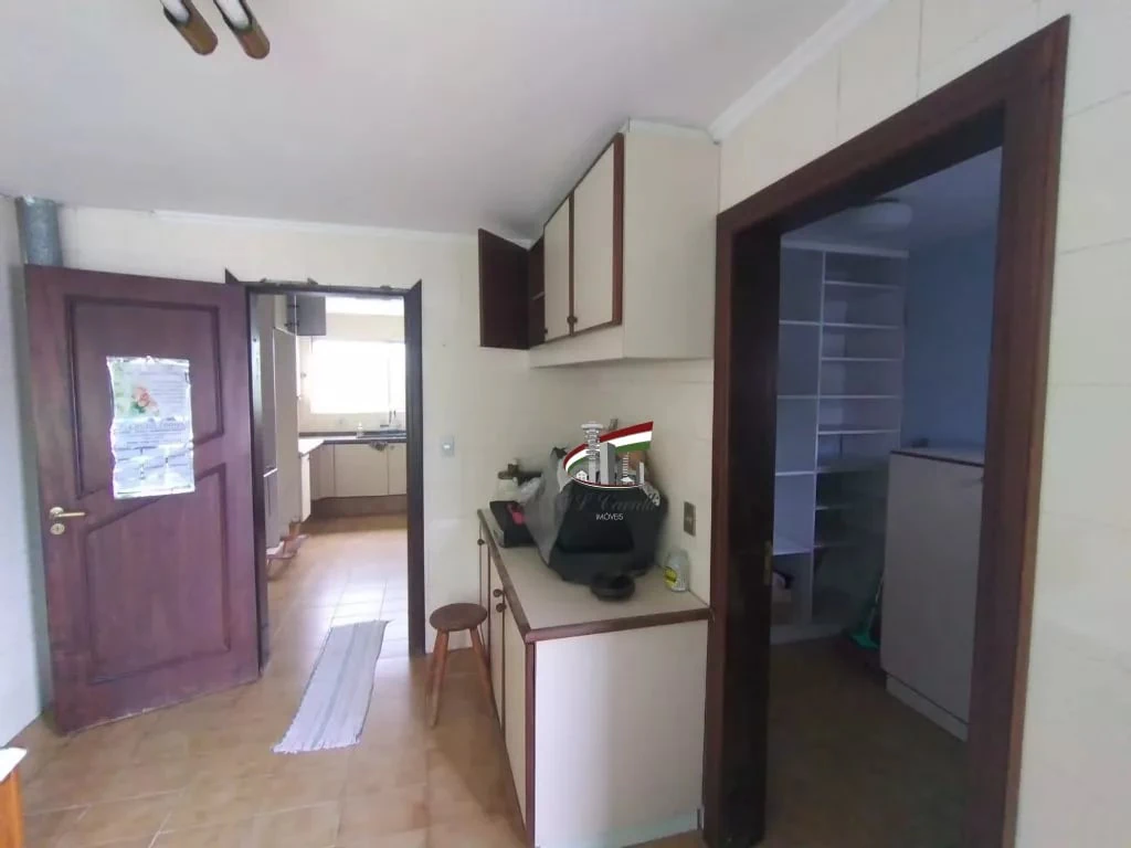 Private BBQ in a 5-bedroom house, 350 m² — photo 23
