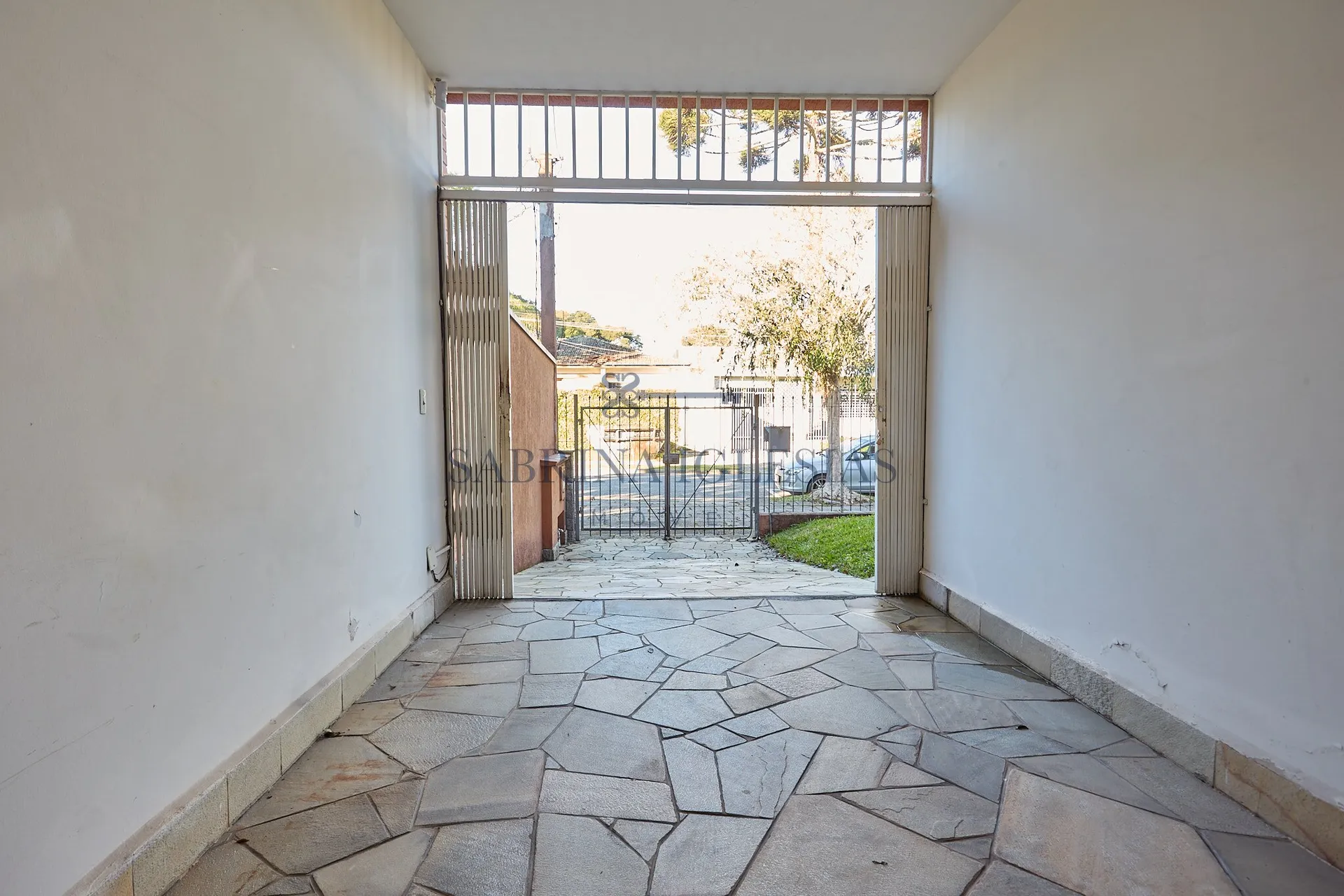 Unfurnished house with 6 bedrooms, 3 baths and 138 m² — photo 12