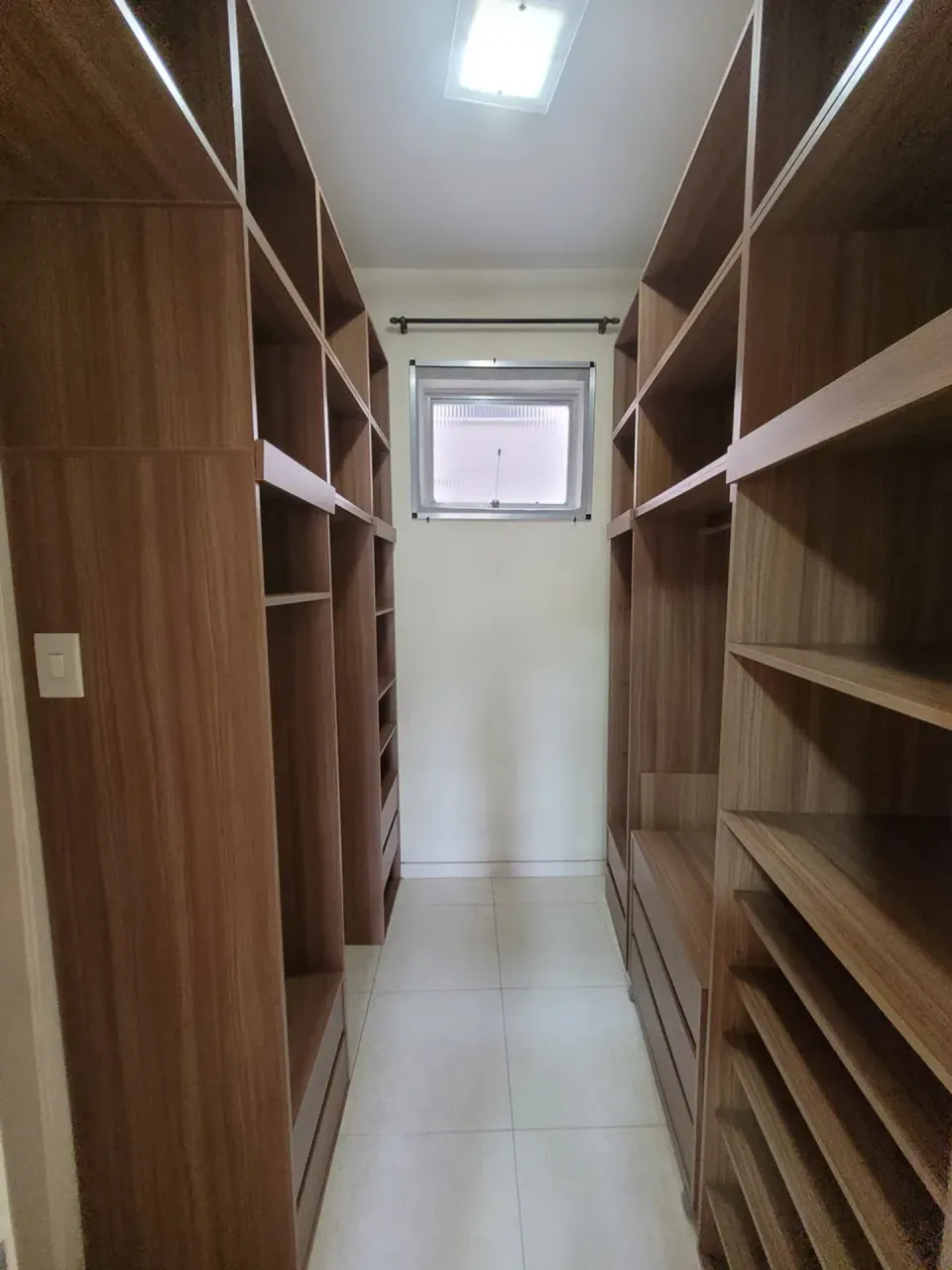 Квартира с 2 спальнями и 2 ванными без парковки — photo 4