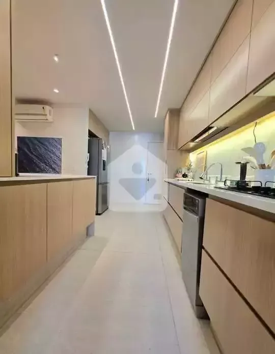 Мебльована квартира 231 м² з 4 спальнями-сюїтами і 4 місцями — photo 24