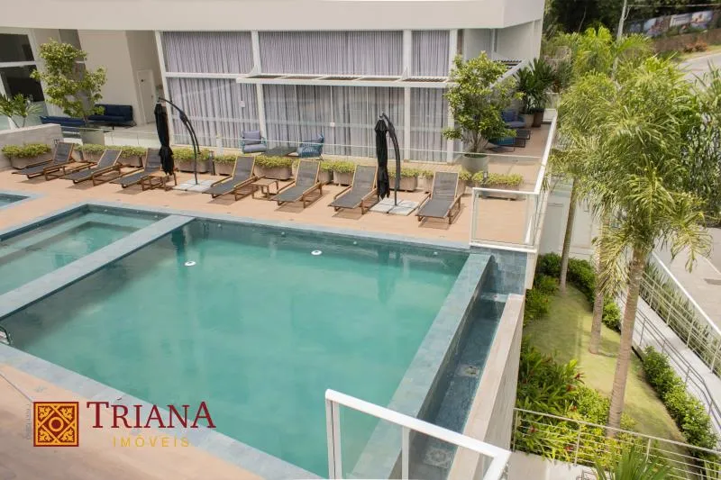 4-bedroom apartment with a water view in Florianópolis