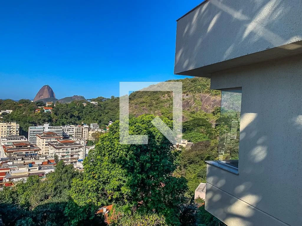 Casa mobiliada, 120 m², com janelas do piso ao teto — photo 74