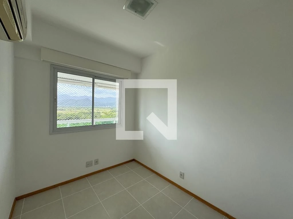 Furnished apartment, 84 m², with a grill on the balcony — photo 33