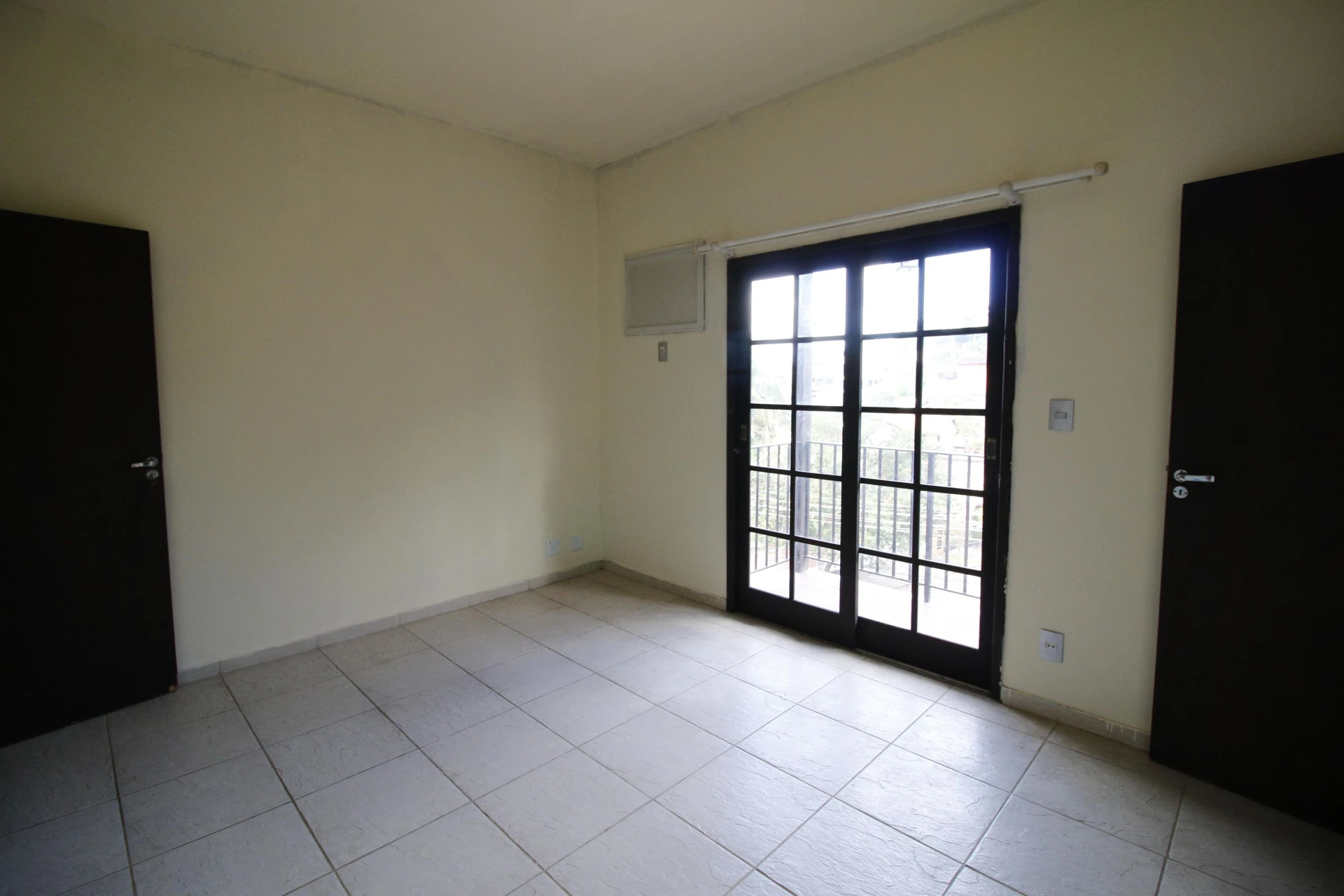 Casa em condomínio com 4 quartos e vista para as montanhas — photo 81