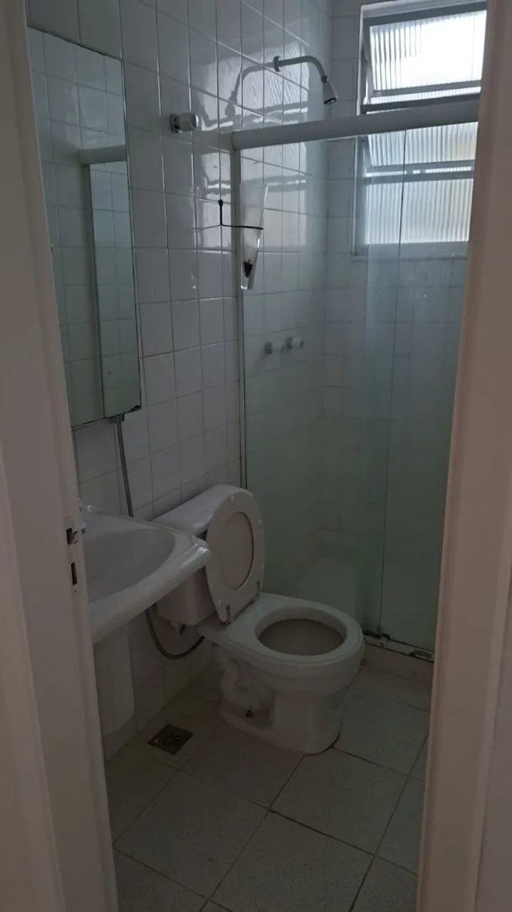 Квартира з 2 спальнями та дерев'яною підлогою або ламінатом — photo 9