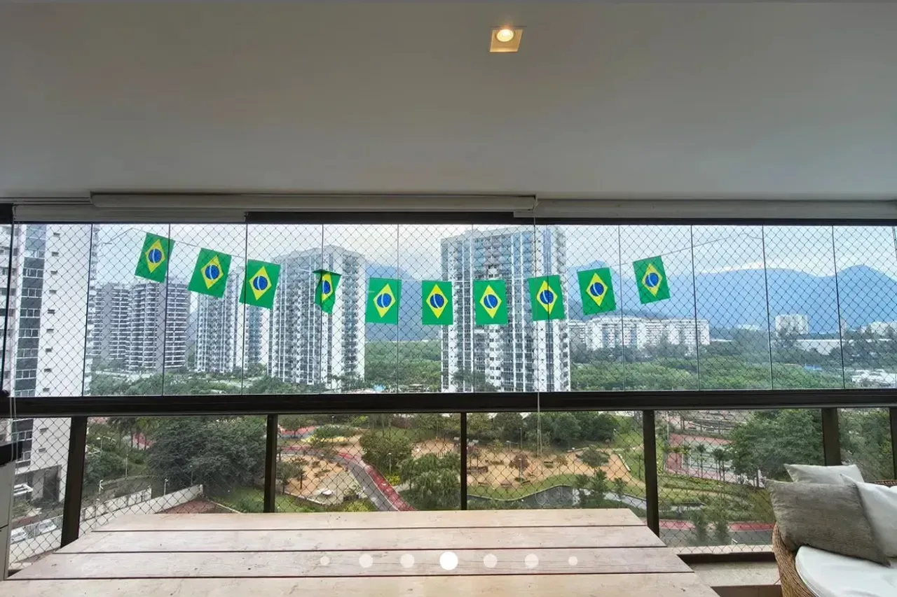 Furnished 3-bedroom apartment with 5 bathrooms — photo 11