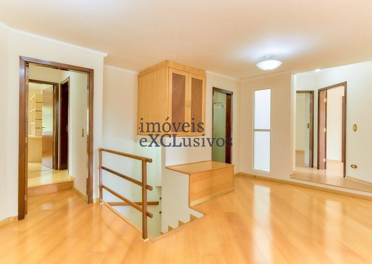 Ванна та 5 спалень: будинок 500 м² — photo 38