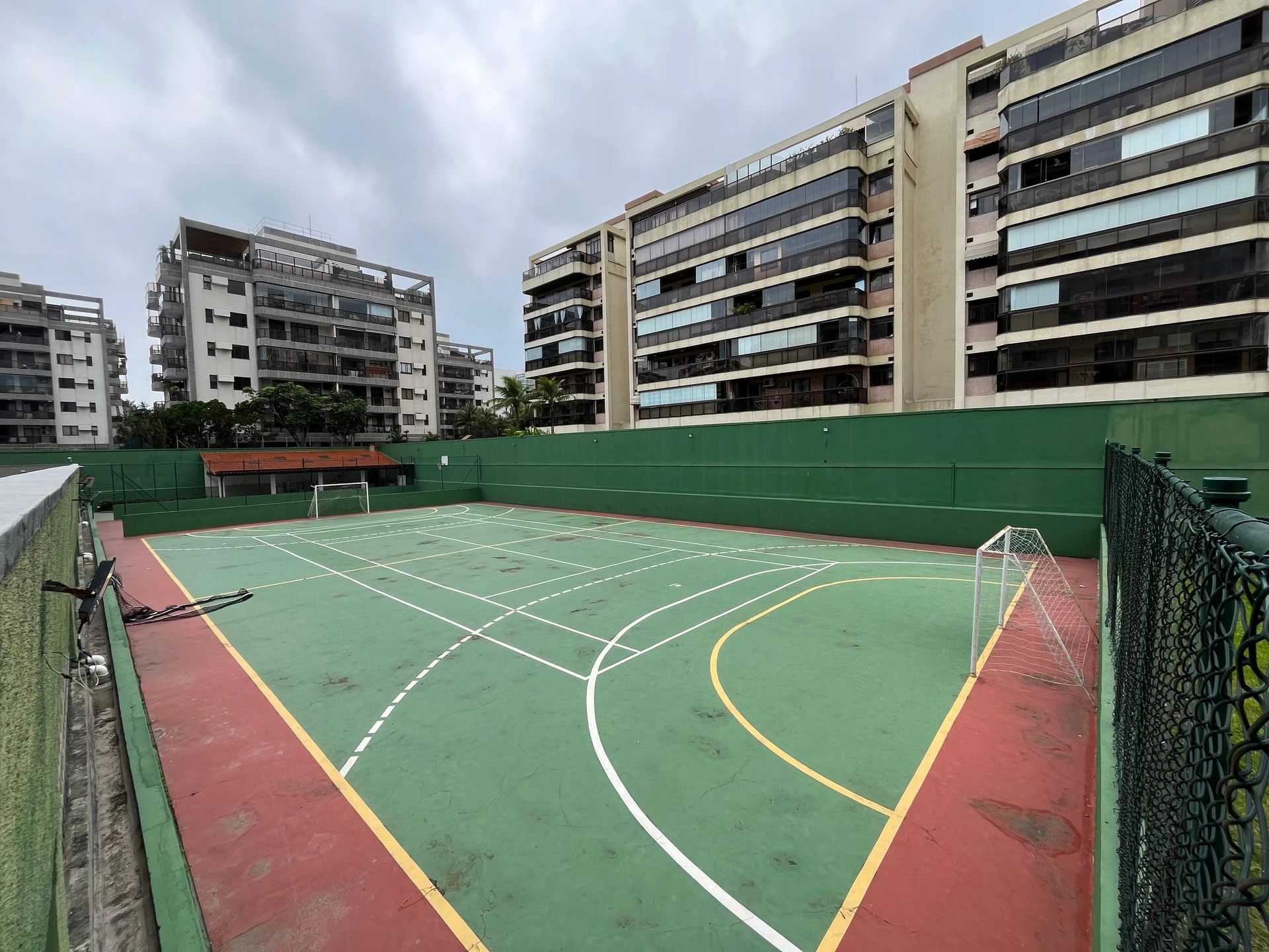 Furnished apartment, 86 m², with a washing machine — photo 36