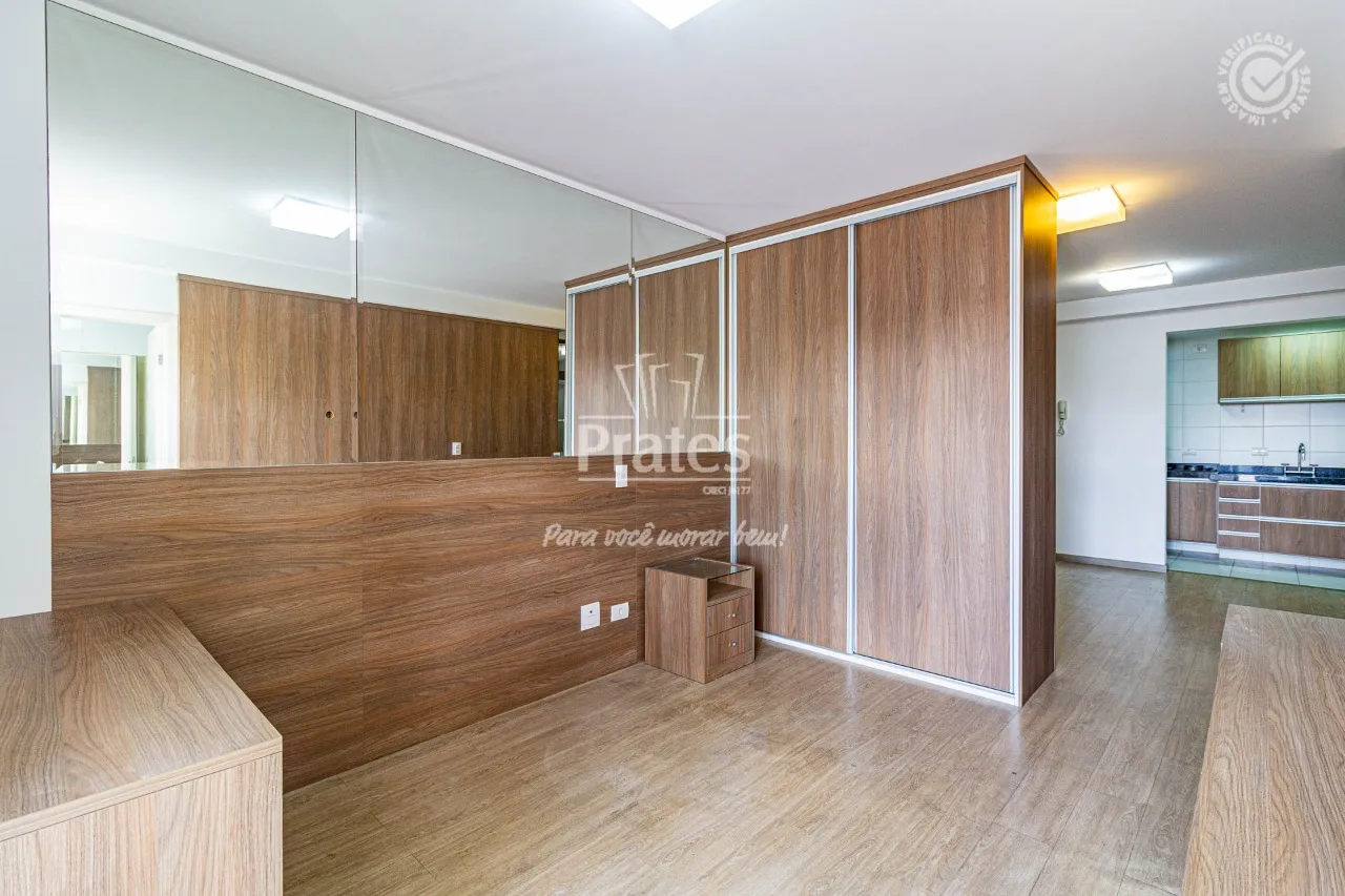 1-bedroom apartment with balcony and a separate kitchen — photo 13