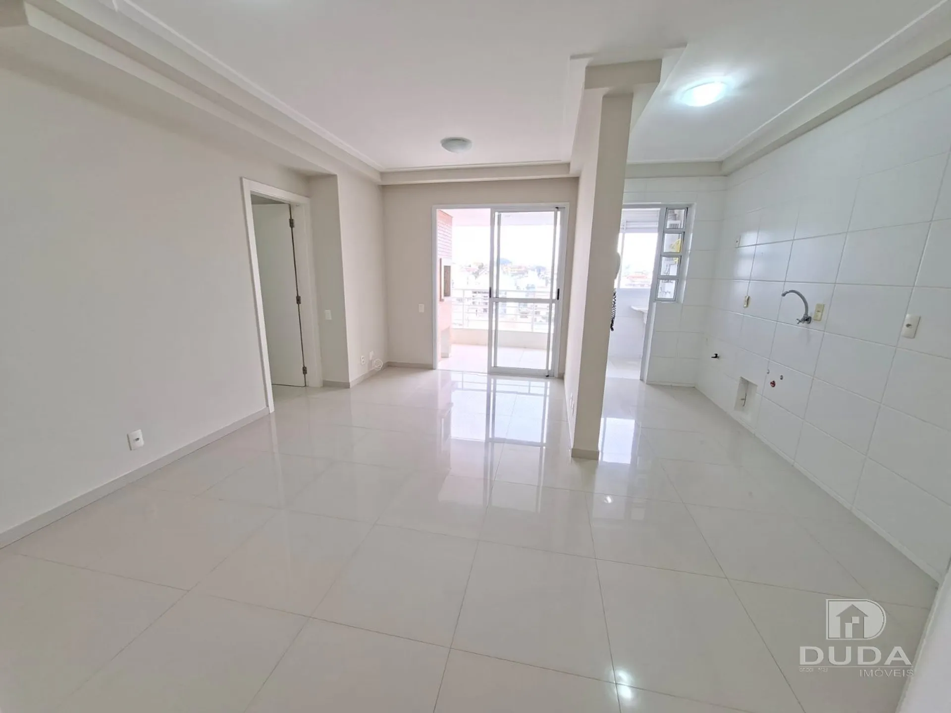 Apartment on the 10th floor with floor-to-ceiling windows — photo 22