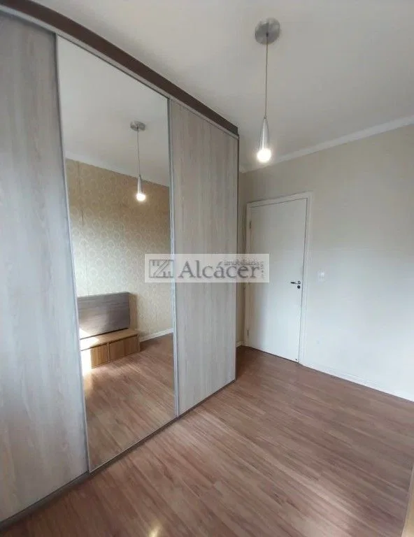 3-bedroom apartment in a building with a gym — photo 10