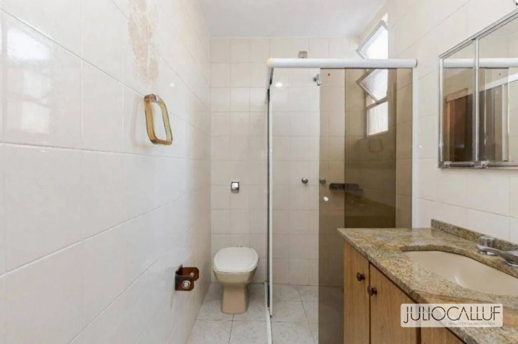 4-bedroom house with a washing machine in Curitiba — photo 38