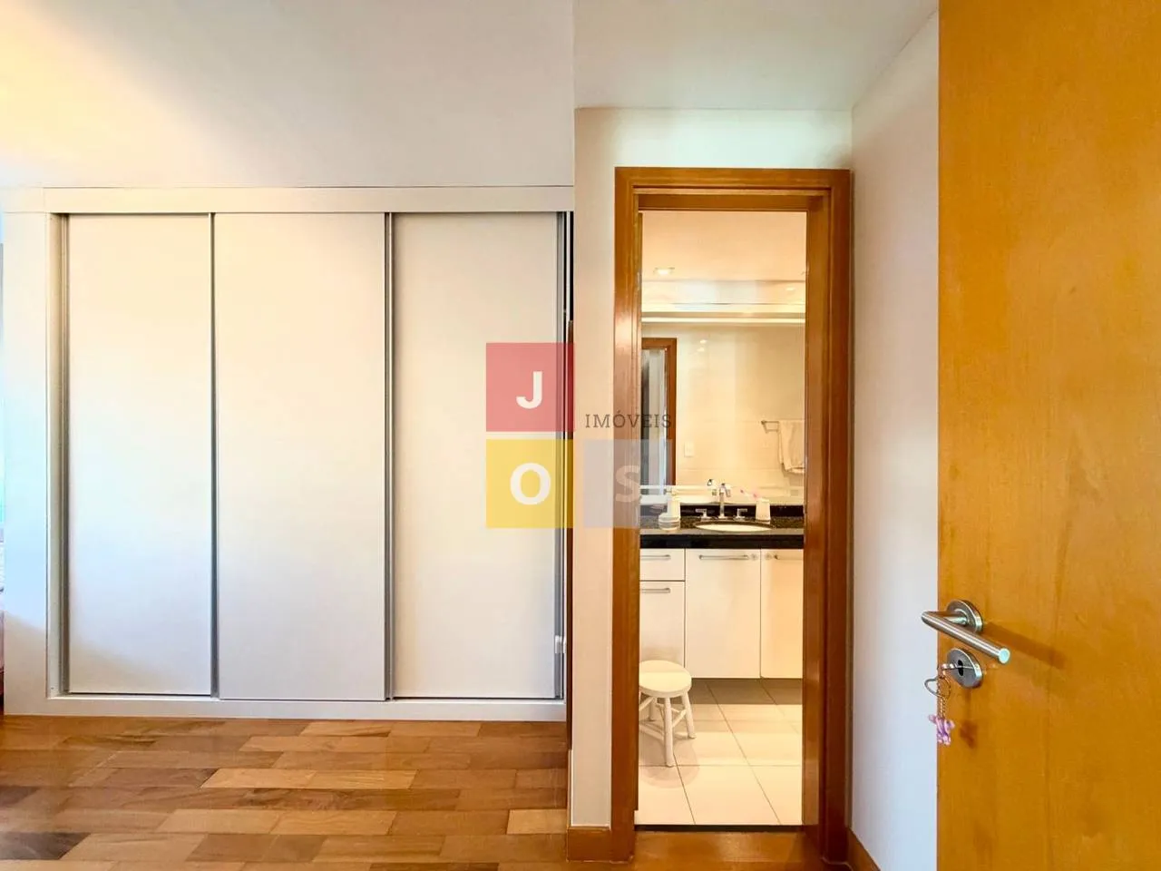 Apartamento mobiliado com 240 m² e 4 suítes — photo 73