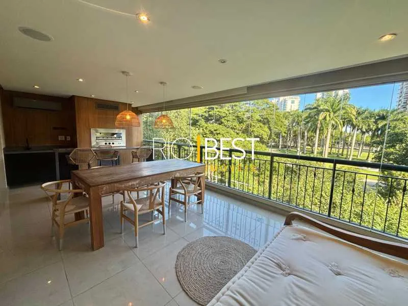 Apartamento com 3 suítes, 5 banheiros e varanda envidraçada — photo 5