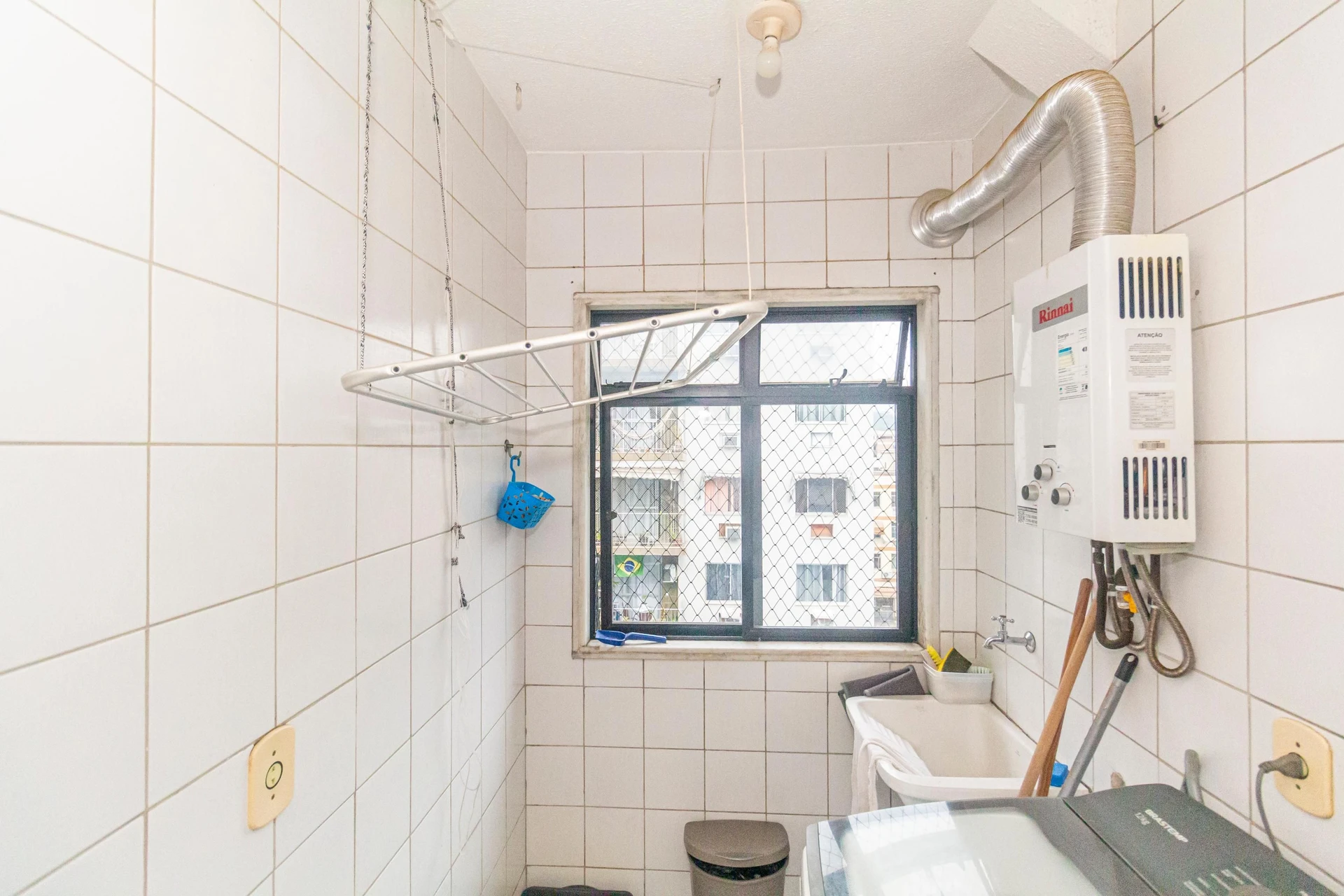 2-bedroom apartment in a building with a sauna — photo 15