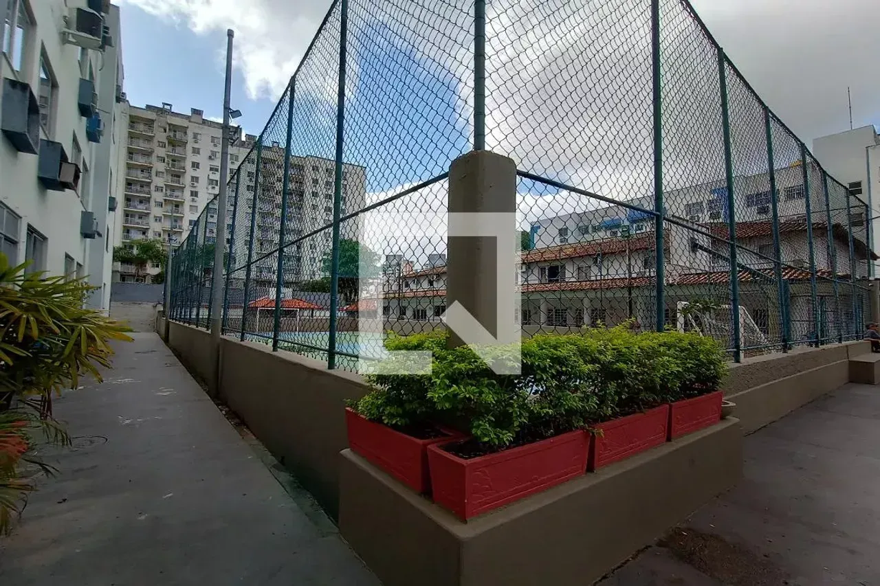 Apartamento de 54 m² com 2 quartos e cozinha separada — photo 11