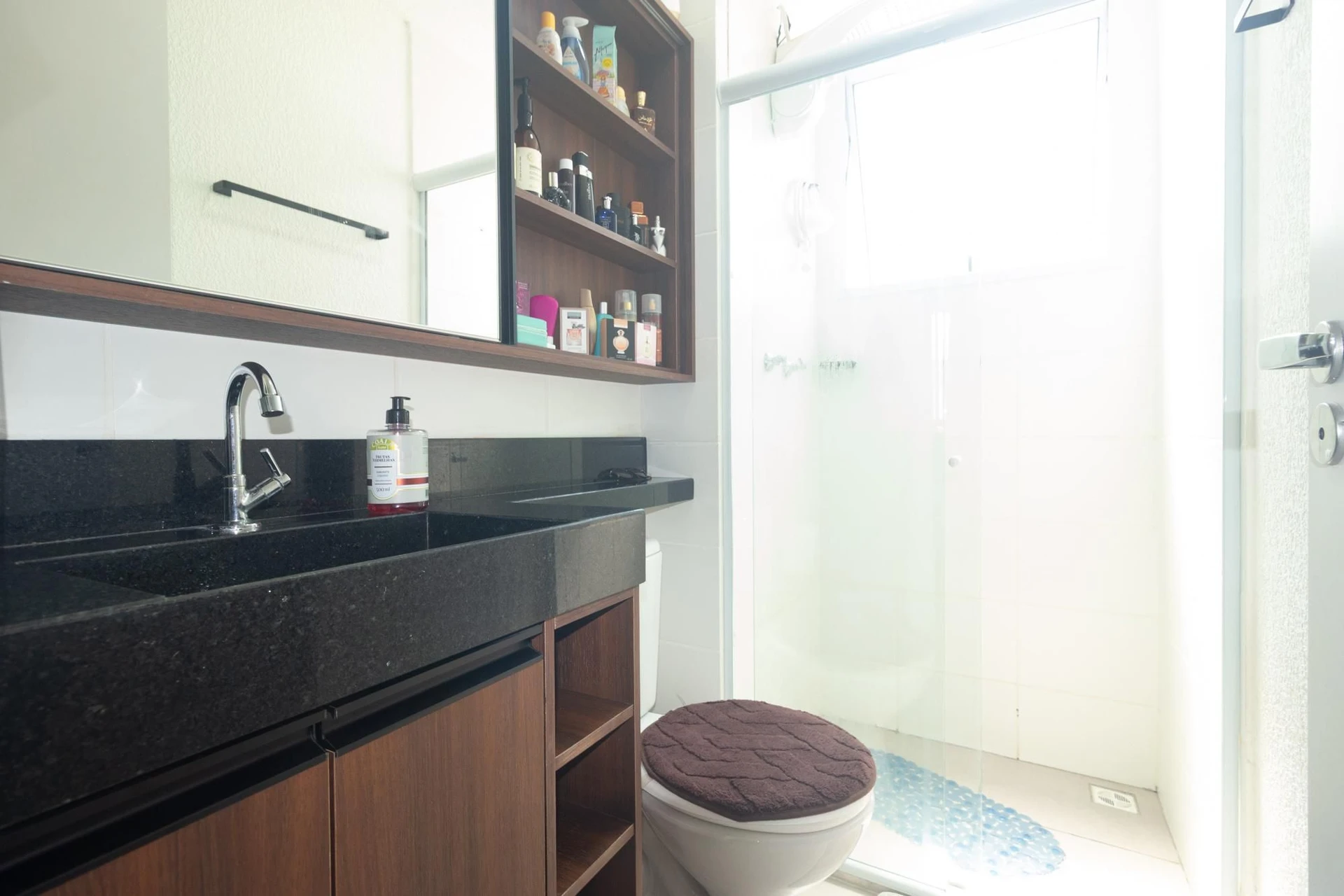 2-bedroom apartment with a washing machine — photo 25