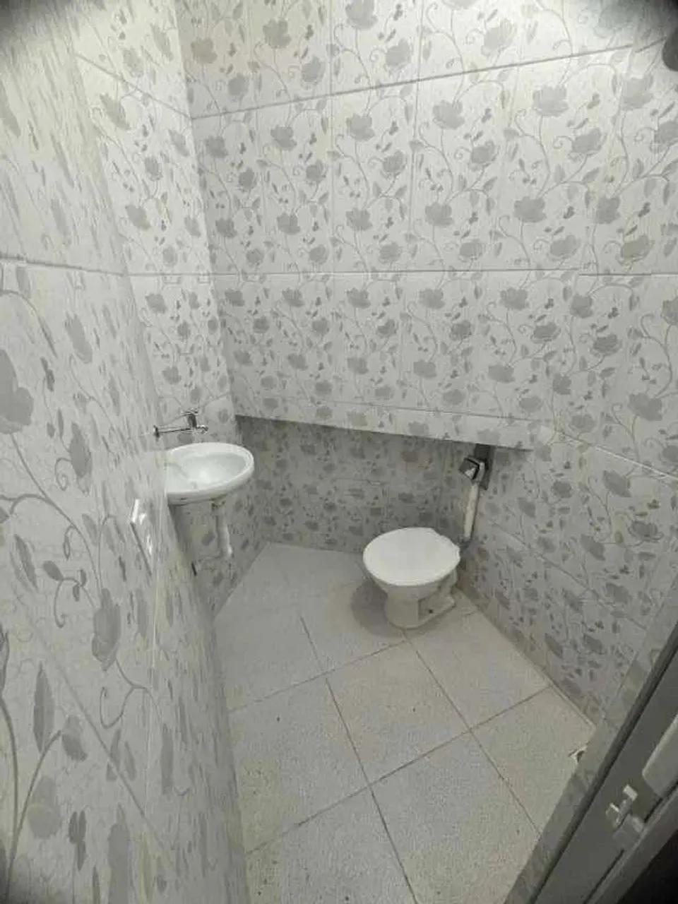 Studio apartment with 1 bedroom and electric shower — photo 5