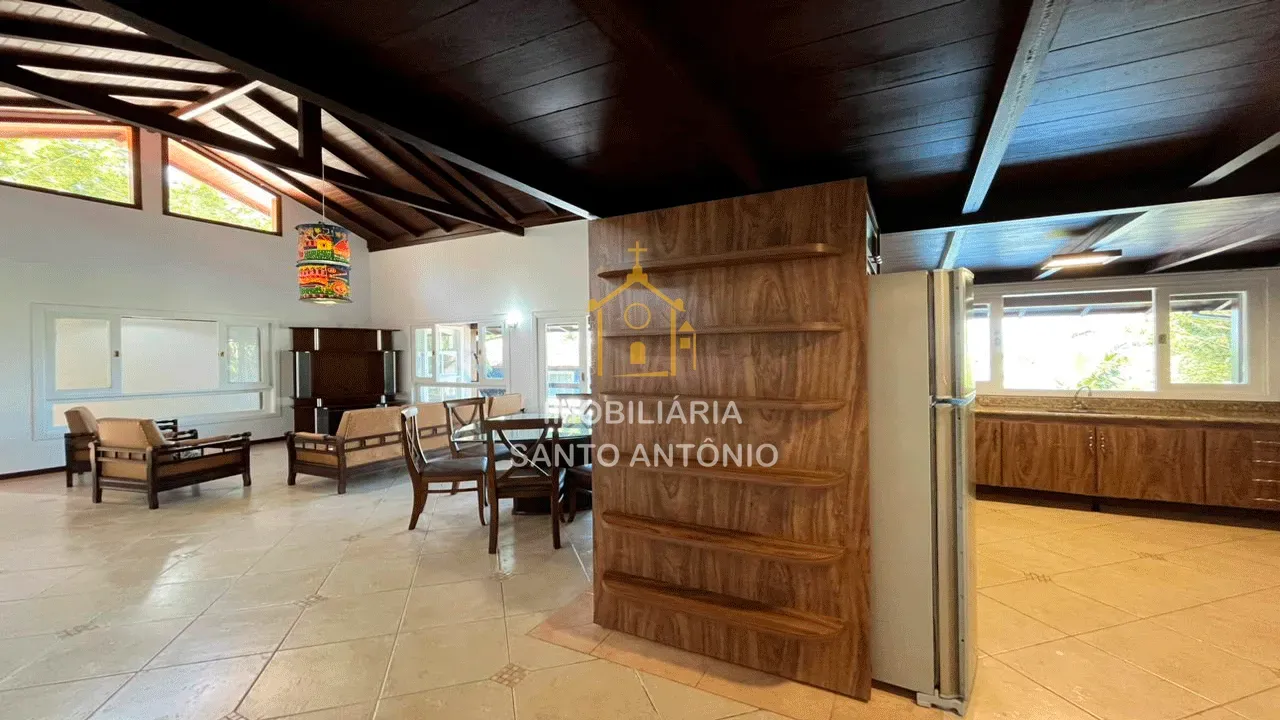 Меблированный дом: 3 спальни, 2 сьюта, 350 м² — photo 6