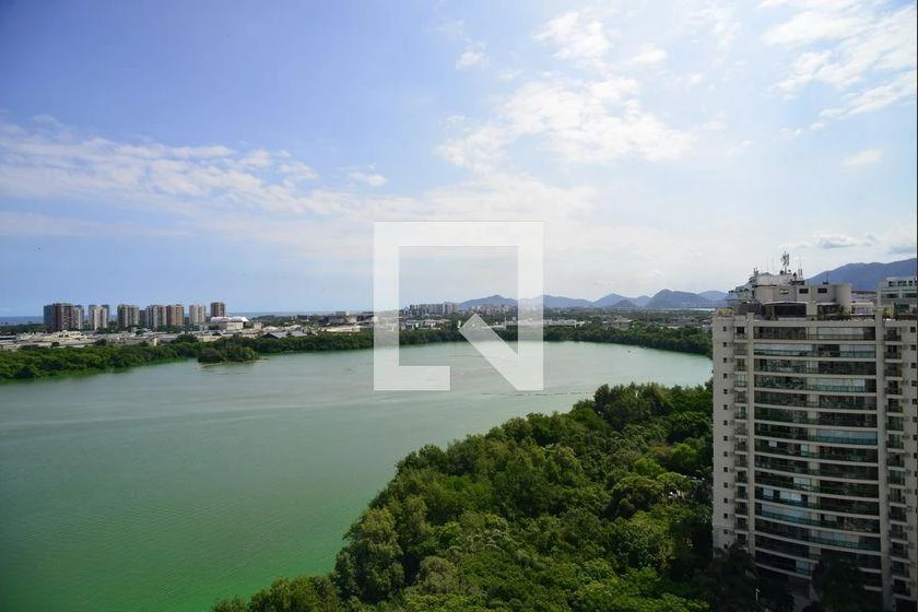 3-bedroom apartment with 225 m², 1 suite and balcony — photo 5
