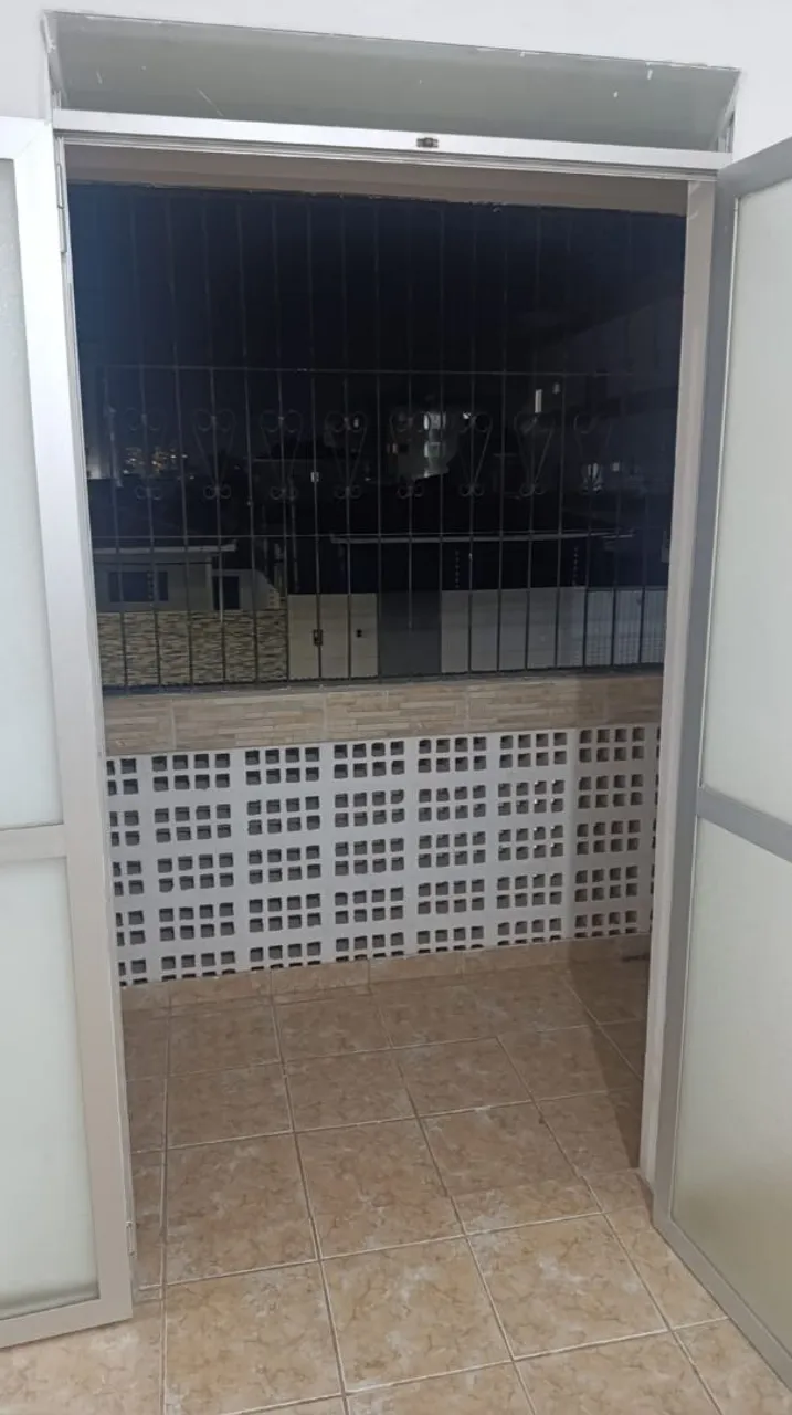 Квартира: 2 спальни, 58 м²
