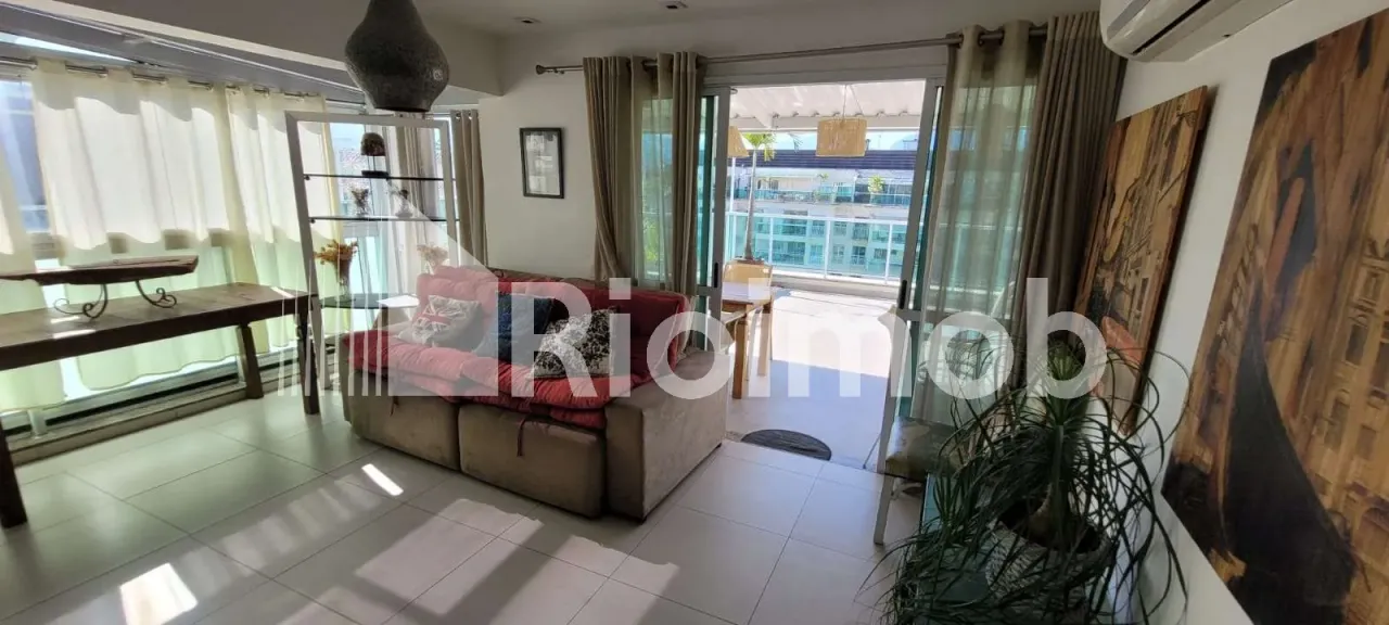 Furnished 3-bedroom duplex with 4 bathrooms and a home office — photo 5