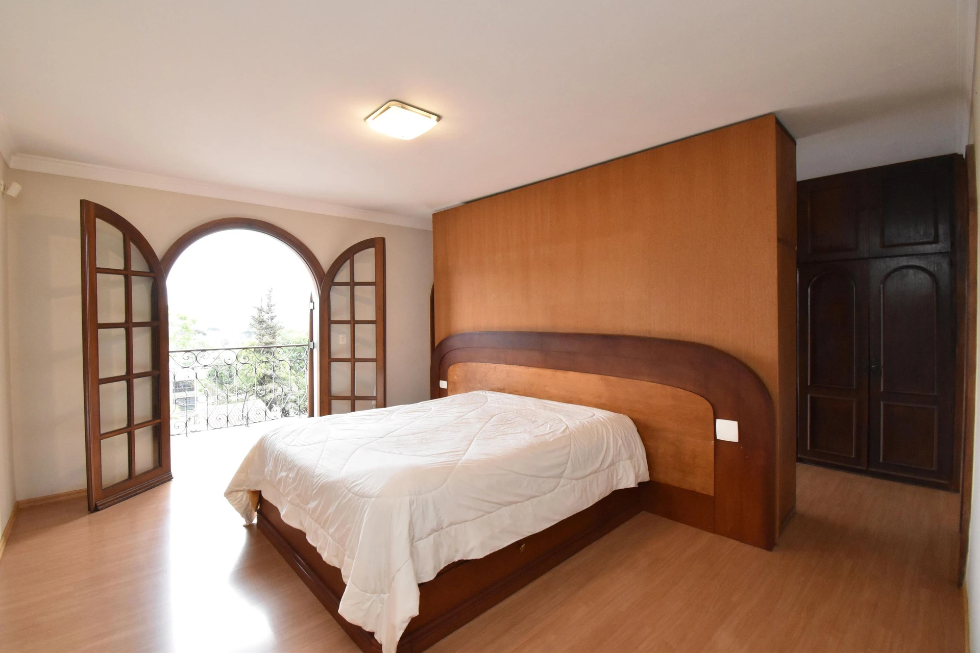 Casa mobiliada com 5 quartos e 3 suítes — photo 17